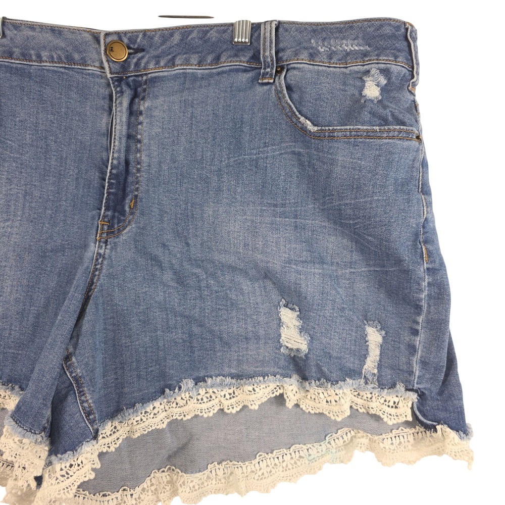 Lane Bryant Girlfriend Short Women 26 Blue Distressed Lace Trim Denim - Picture 2 of 9